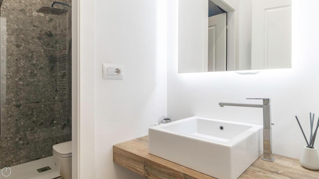 Apartamento Italianway - Bandello 4&1 Milán Exterior foto